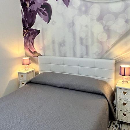Apartamento Casa Sant Elena Id15675 Peschiera del Garda Exterior foto