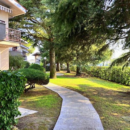 Apartamento Casa Sant Elena Id15675 Peschiera del Garda Exterior foto