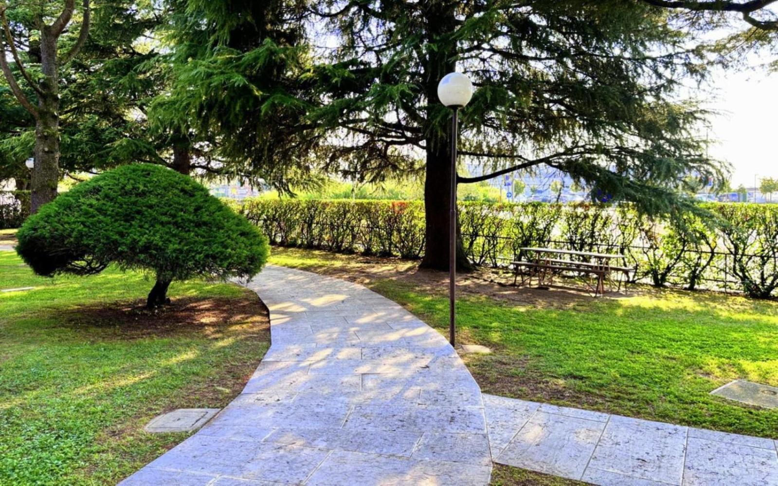 Apartamento Casa Sant Elena Id15675 Peschiera del Garda Exterior foto