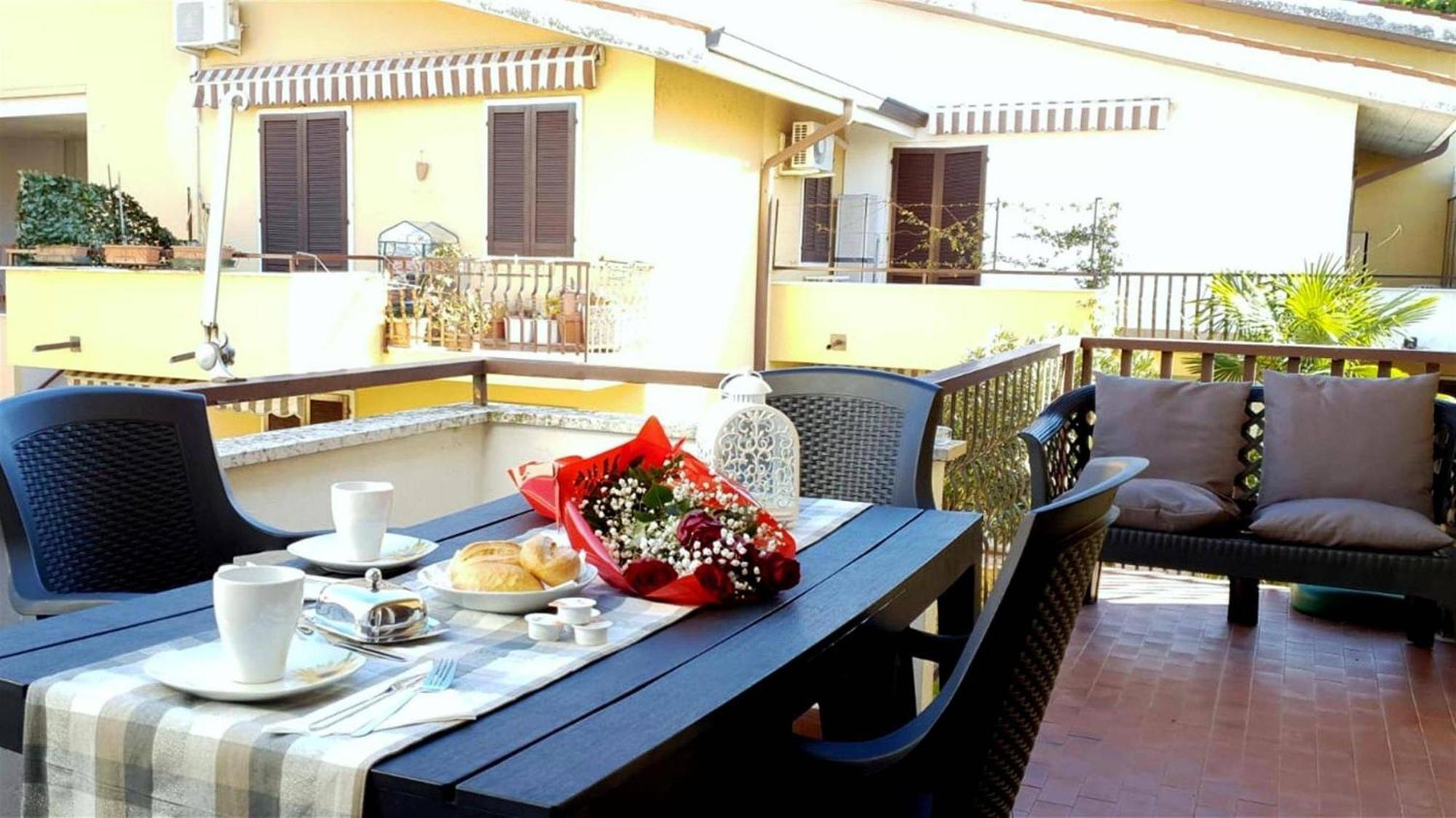 Apartamento Casa Sant Elena Id15675 Peschiera del Garda Exterior foto